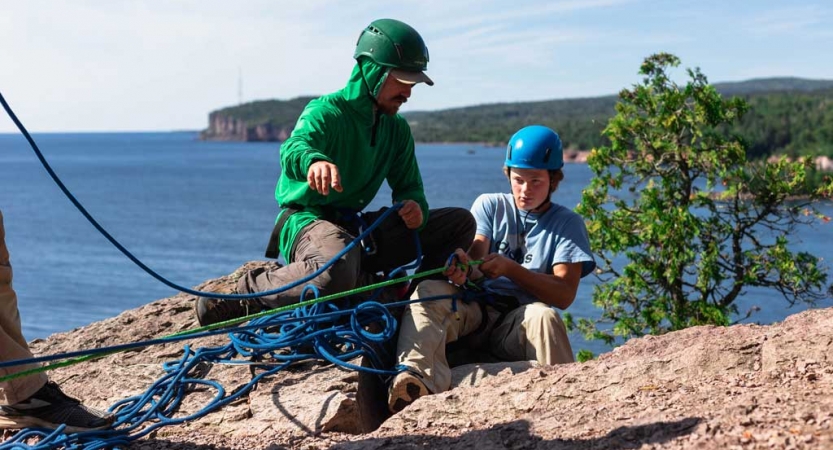 rock climbing class for high schoolers
